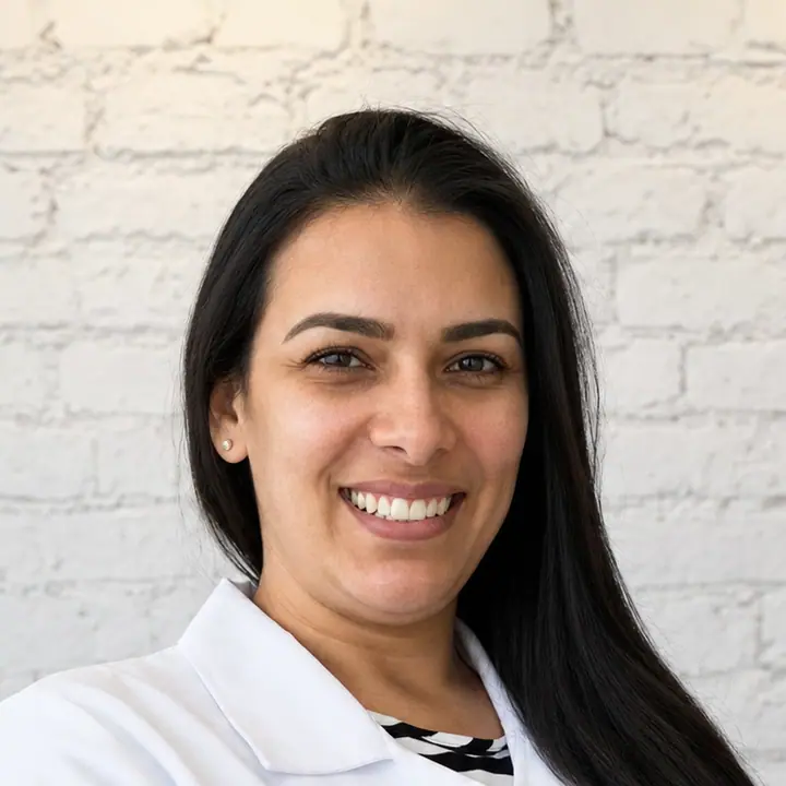 Dra Bárbara Munhoz