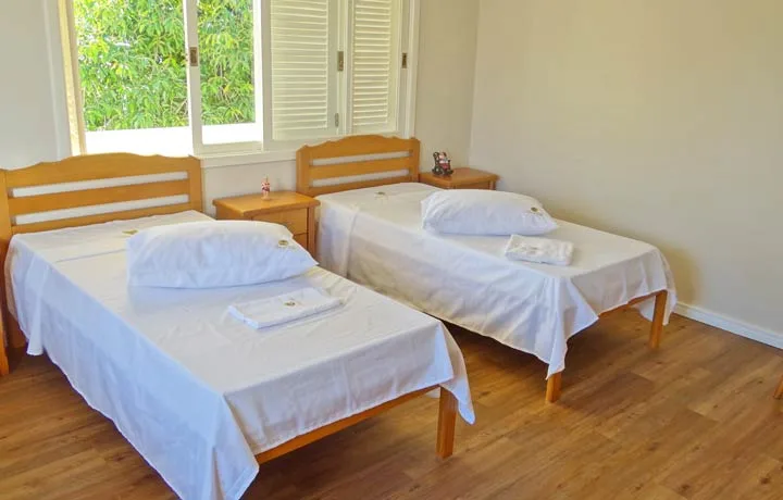 Quarto semi privativo