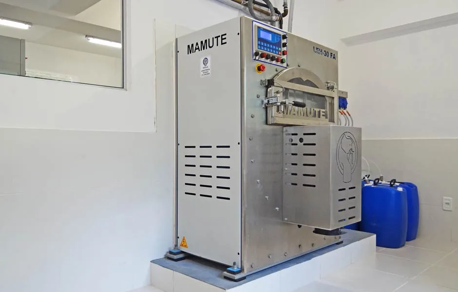 Lavadora Extratora Hospitalar